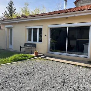 https://jolie-maison-de-campagne-soleymieux.hotels-rhonealpes.com